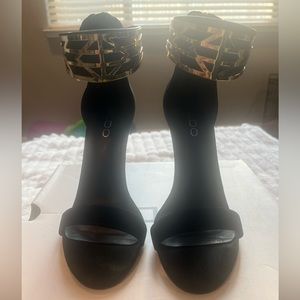 Tormini Aldo shoes, black open toed heels